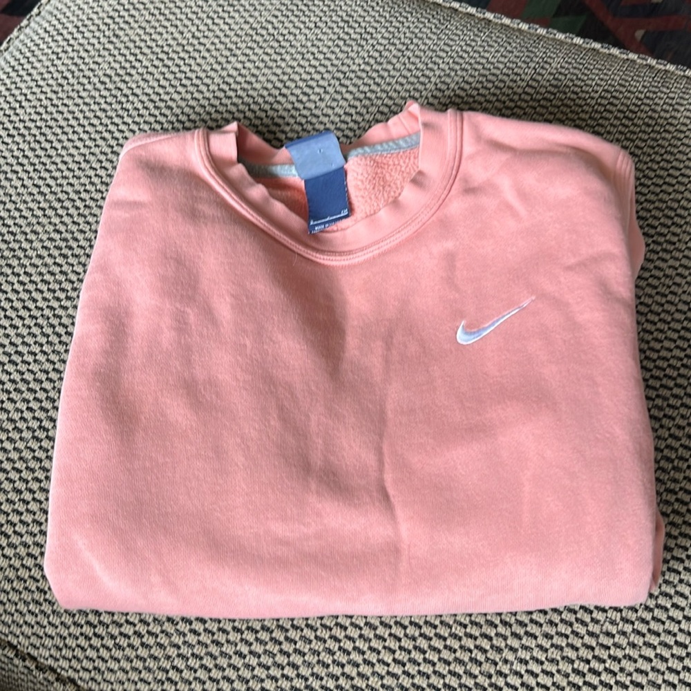 Nike salmon pink crewneck sweatshirt - Small